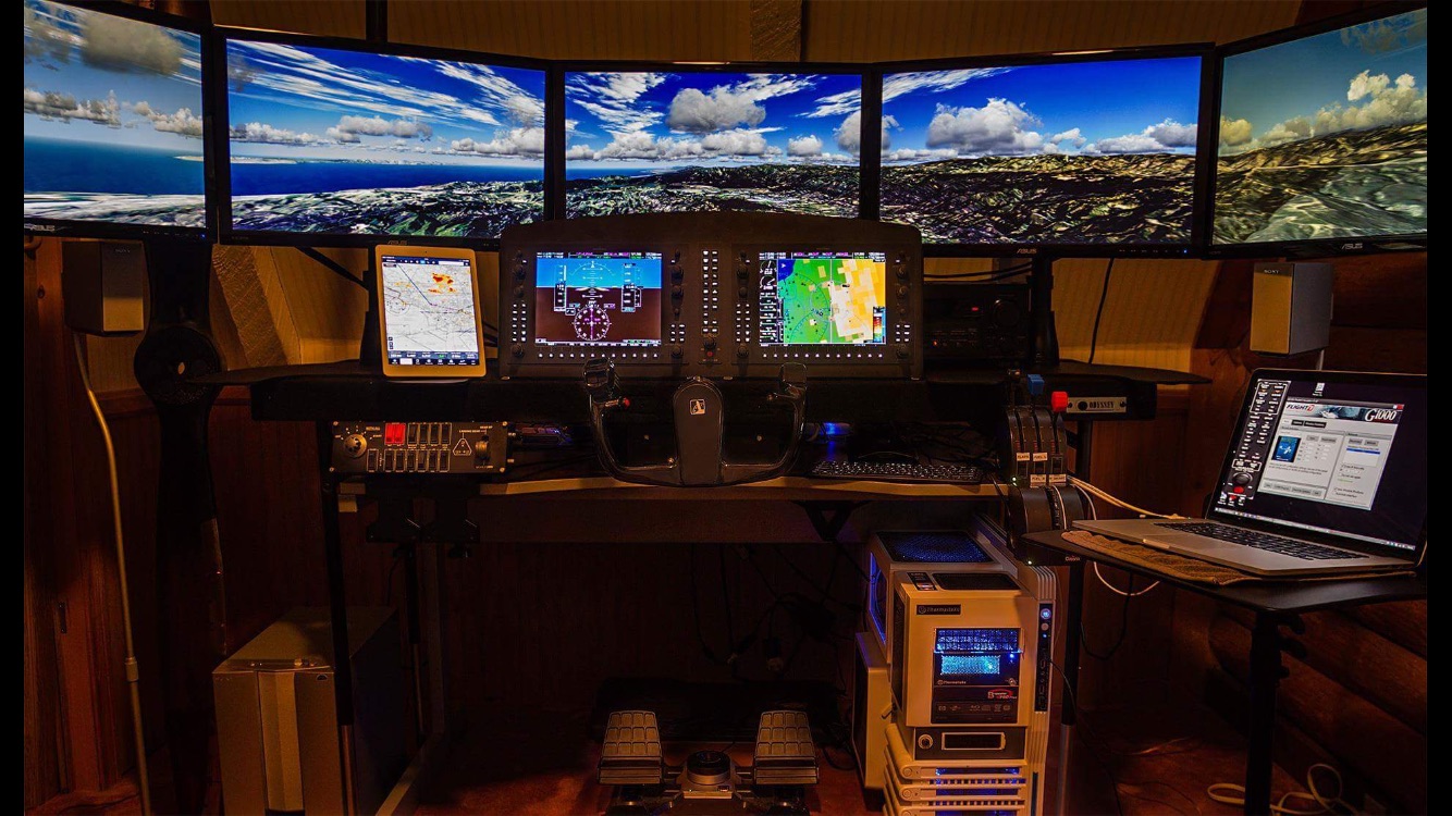 G1000 Flight Simulator built by Travis